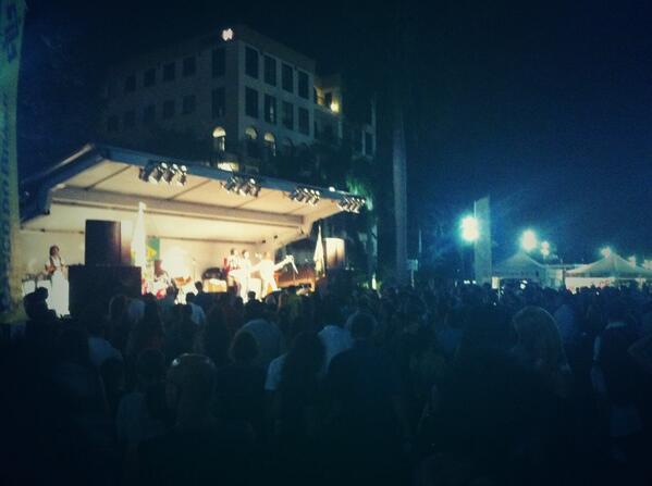 AdamGanuza's tweet photo. Forro in the Dark, rocking in Downtown Boca. #RFWorldMusic #BoaNoite http://t.co/GbLhljDcZn