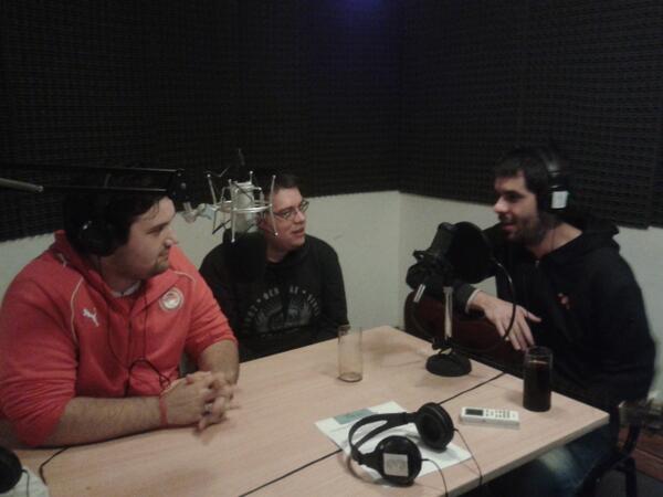 unefecto's tweet photo. @SaavedraSeba de @Once27Oficial en vivo en @saposradio por @fmboedo c/ @once27fans http://t.co/ecrTnAuWEE