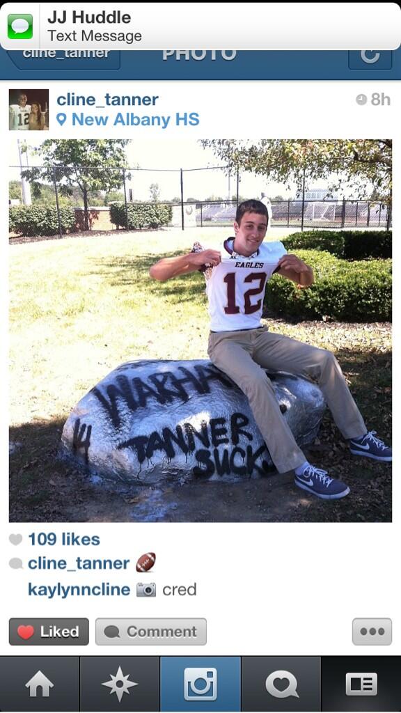 annawolfey's tweet image. Tanner Sucks #lol #200yards #5touchdowns and overall the W