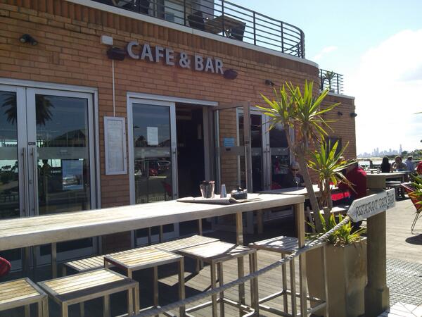 pedalbuys's tweet photo. Great location in St kilda http://t.co/eA7qfaIv2s