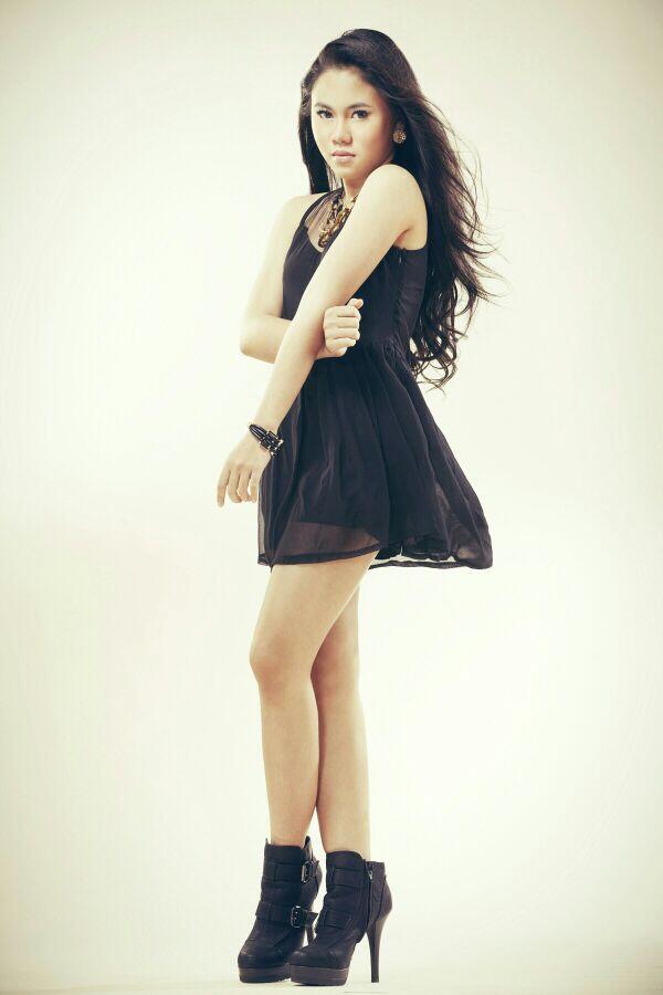 HarumBunga46's tweet photo. Jangan lupa makan siang ya :3 http://t.co/F8ysYGCxJ1