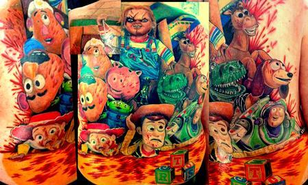 DisneyTattoo's tweet photo. Ey ey ey VOLVEMOS! http://t.co/hLbfWtjrvP