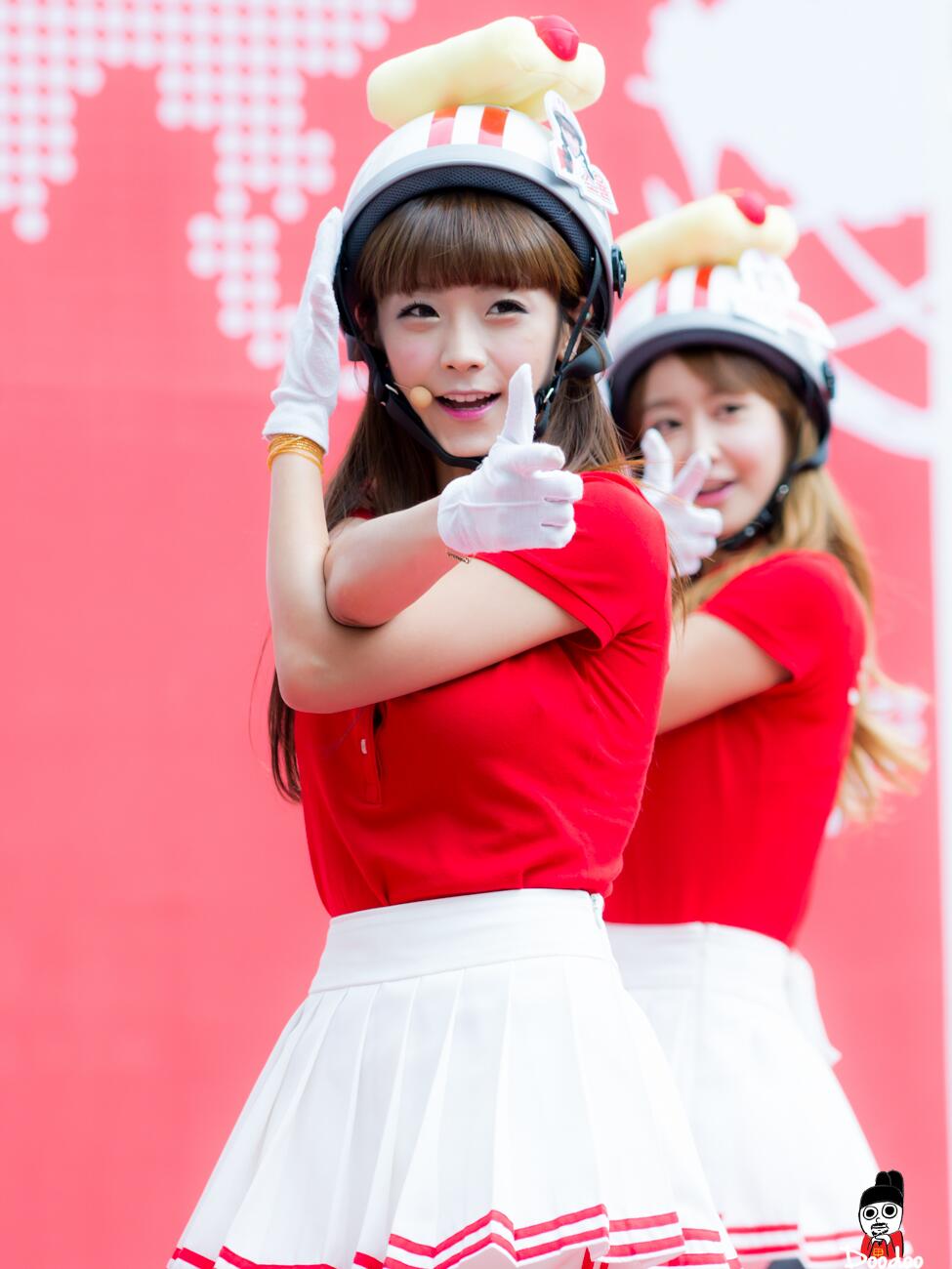 BTj6L4NCQAAalYq.jpg:large