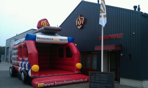 Het gaat beginnen. Opendag <a href="/brandweer/">Brandweer Nederland</a> #luttenberg.