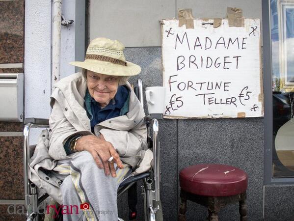 DavidRyanPhoto's tweet image. Galway City - Street Photography