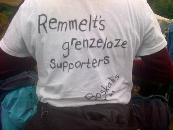 BoskalisTFL's tweet photo. Ook de supporters zijn gearriveerd in Grand-Halleux #tourforlife http://t.co/RmtTbVtL37