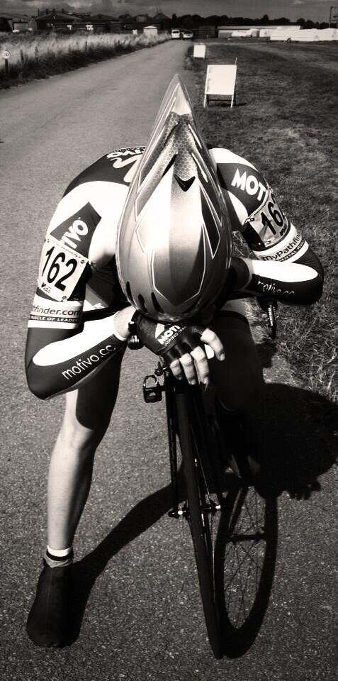MotivoTraining's tweet photo. The picture says it all. 2013 GHS National TT Champ @CalumAnderton who beat the competition with a 22:29 10mi today. http://t.co/bMIWllfRt9