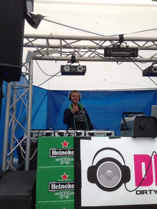 Dj Benny at the big starbeachparty !!!