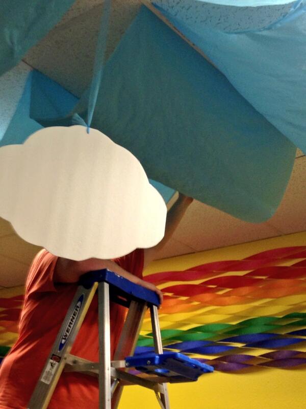 Wendy_ZC's tweet photo. Hey @txcelebration AM parents: look for the clouds tomorrow! A new surprise room for our Pre-K attendees! #bethere http://t.co/lzSsBgYJty