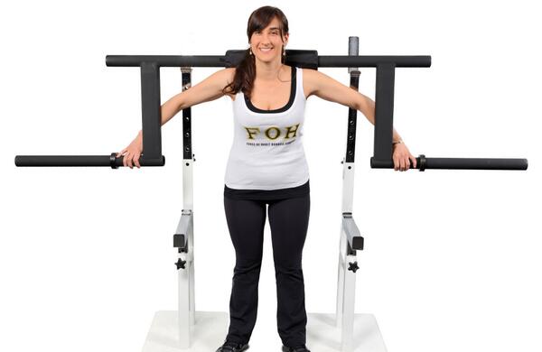 ForceOfHabit2's tweet image. @StefanyaStyle @crossftaltitude The #cambered #squatbar really came through for her..., let's all remain calm.