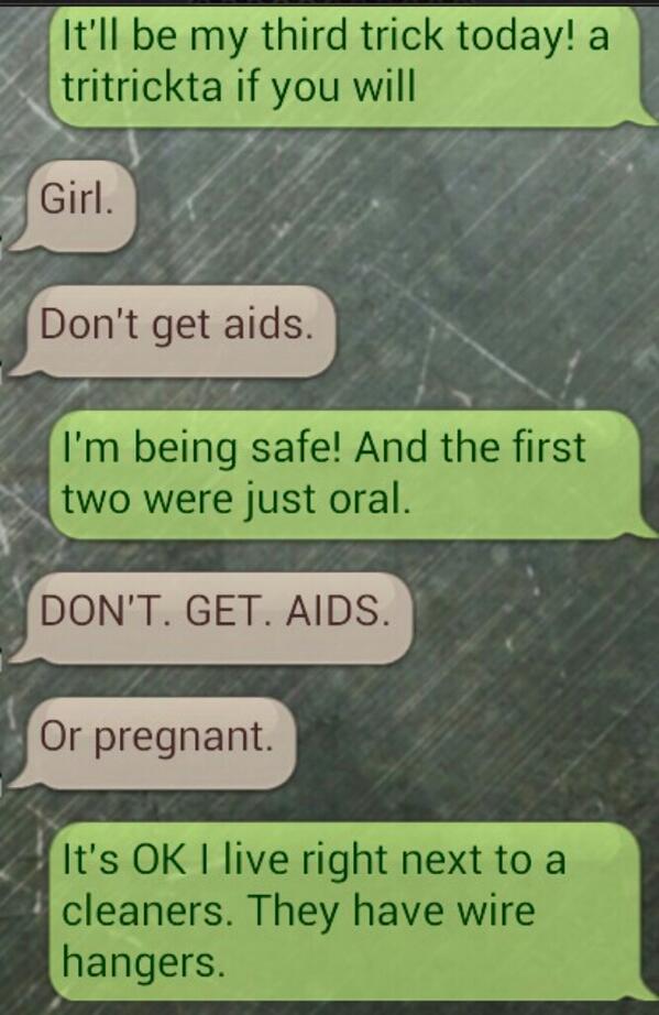 merkinsisters's tweet photo. Typical convo with my sister #Donna. #Raquel #tritrickta http://t.co/ne2siAf5Xe
