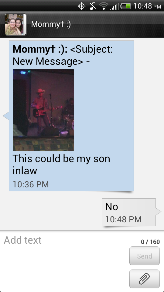 brinana_724's tweet image. My mom is at hills and she sends me this.. #uncalledfor #creeper