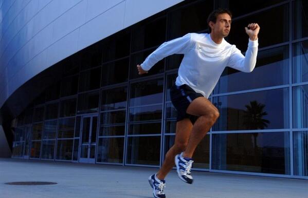 justkjellberg's tweet photo. #HottieOfTheWeek @CHRISFABREGAS DUHHHH!!!
@ENews VOTE FOR HIM AND RT!!! ISN'T HE HOT WHILE RUNNING!! :D http://t.co/E9dbQyY9Im