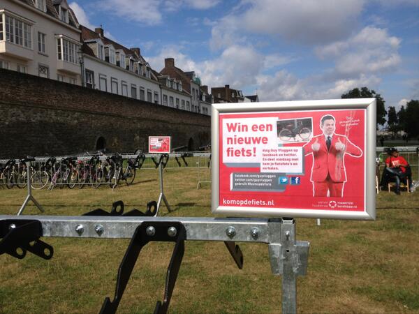 GuyVluggen's tweet image. Je krijgt 't weer dat je verdient. En je kunt vandaag een stadsfiets winnen. Volg me op FB en twitter! #komopdefiets
