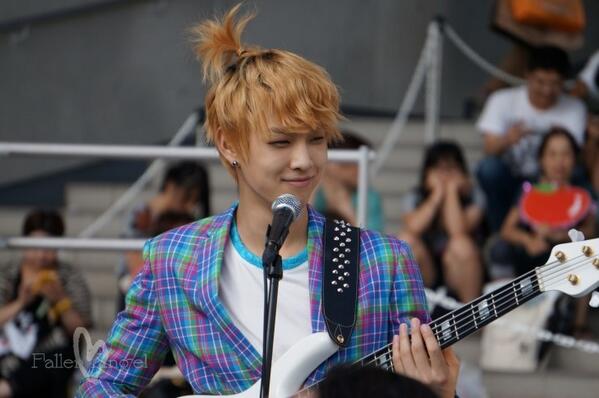 LEDA_Candy tweet picture