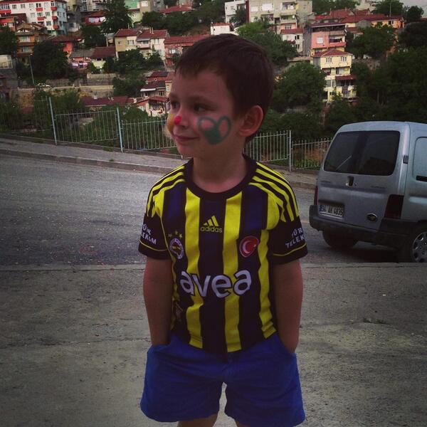 minderbob123's tweet photo. aşkımmm <33<3<3<3<3<<<<3<3<3 http://t.co/pEcz7wVaVP