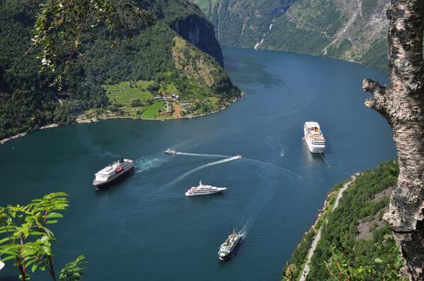 Amazing view over Geirangerfjord #Norway #Noorwegen #Norge <a href="/visitnorway/">Visit Norway</a> #Cruise #Cruisechat <a href="/cruisephotos/">Cruise ships & ports</a>