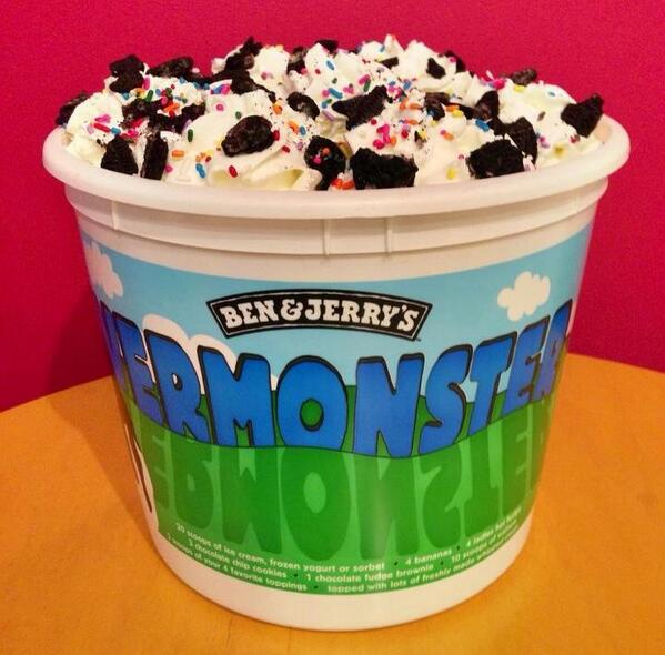 BenJerrysNL's tweet photo. Retweet als je denk dat je deze hele bak Ben &amp; Jerry's ijs op kan! :) #heartcorefan http://t.co/tll65vqep2