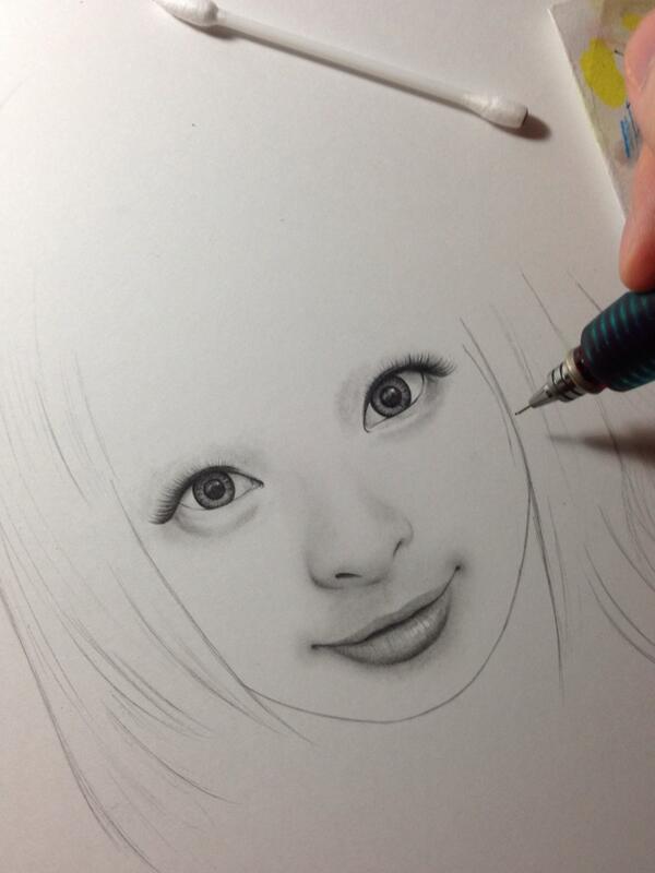徳田有希 次は顔の輪郭と髪の毛を描いていきます Http T Co L5zse4prtd