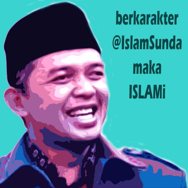 SenimanMERDESA's tweet photo. @dnggilang @Deddy_Mizwar_ @aheryawan @kang_maman72 berKARAKTER @IslamSUNDA maka #ISLAMi http://t.co/5VMTAtZL5Q