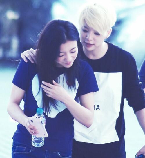 Lunlunsun's tweet photo. with amber http://t.co/UDN0Y44rKa