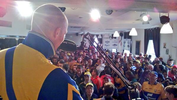 ClareFM's tweet image. The brilliant @declancy1 performing for us in the Belvedere #clare #backthebanner