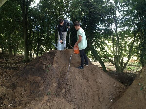 TheJohnpound's tweet photo. Shit is getting done on the last. @Odub_23 and @sebyates_s4p wetting it up. #gusher #dontgochasingwaterfalls http://t.co/j0l7vXl74B
