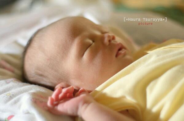 erhanbp's tweet photo. My Little Angle (: http://t.co/n4MmoTHO1P