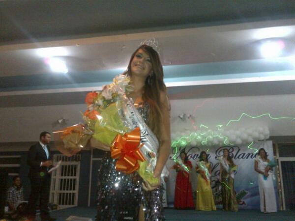 Felicidades a todas las candidatas, Lara tiene Novia Blanca2013 congratulamos a Egdmili Teran <a href="/AD_Lara/">Acción Democrática</a> <a href="/ADemocratica/">Acción Democrática</a>