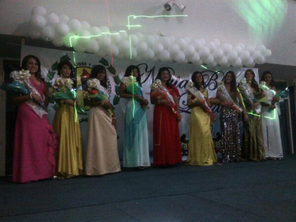 Nuestras candidatas a Novia Blanca Lara 2013 en traje de gala <a href="/AD_Lara/">Acción Democrática</a>