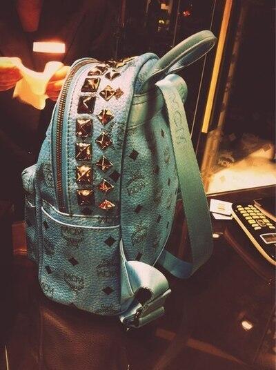 Webetrending's tweet photo. Mint green #studs #bags #weLove ♥ http://t.co/XeKIwBztn3