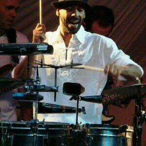 Olha ele!!! Hehe @orlandocosta #músico #percussionista  #baiano #Tocamuito #Émeuamigo #Adoro #saudades kkkkk