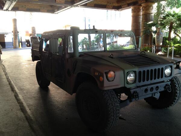 EUwerks's tweet image. Spotted in Las Vegas Hummer H1 military issue. #hummer #military #army