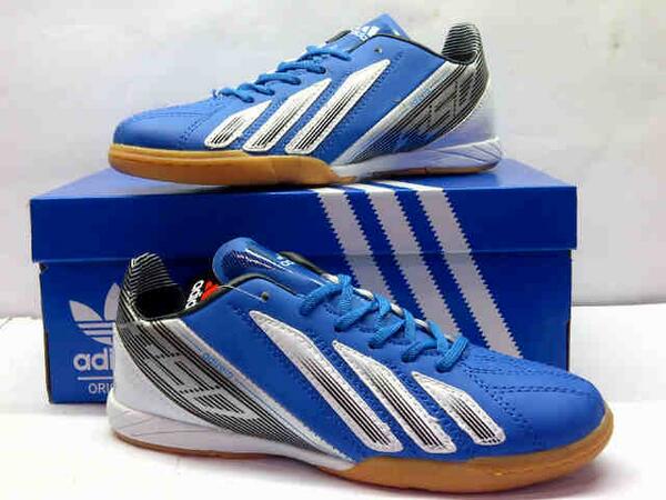 Adidas F50 made in Vietnam 285k