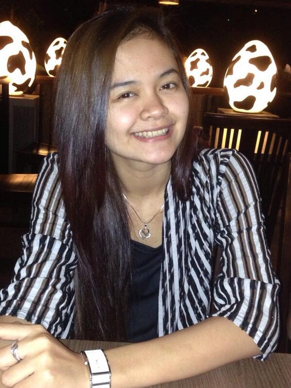 ellnezto's tweet photo. SMILE is the best make-up a girl can wear 😊☺😚 http://t.co/rX9z79Nk1D
