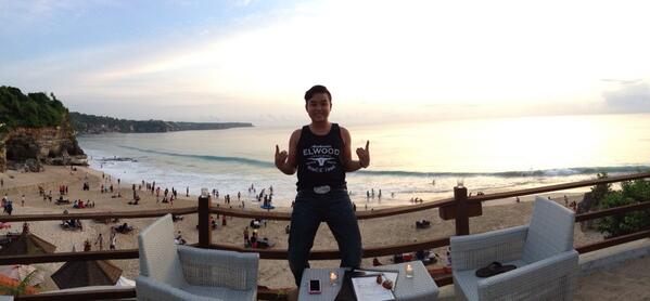michaelfrnando's tweet photo. http://t.co/cGM2gmZjs2