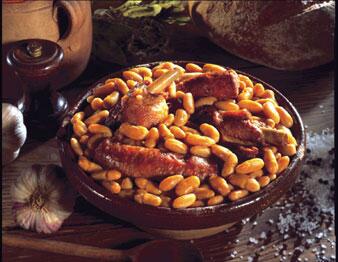 Eatingoutnl's tweet photo. Streekgerecht van de week! Weet jij waar dit gerecht vandaan komt? http://t.co/tcUbhAzUPF #streekgerecht http://t.co/wyuWnNjEQ0