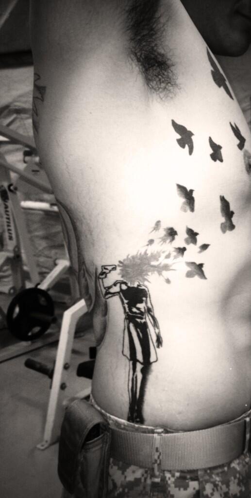 AngreeInch's tweet image. Side tattoo