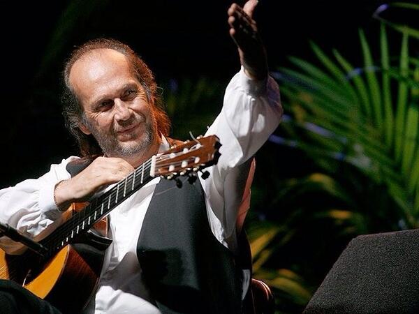 RinconPacoLucia's tweet photo. ALCANZAMOS LOS 10.000 SEGUIDORES EN LA PÁGINA DE FACEBOOK "RINCON PACO DE LUCIA" ¡¡GRACIAS!! http://t.co/lgnkwQKGpo