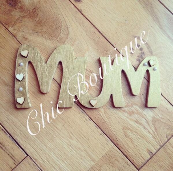 MrsFaulio's tweet photo. #Beautiful #wooden #letters with #little wooden #hearts and #pearls - #perfect for #MothersDay 12.00 💛 http://t.co/SA05UoeCR8