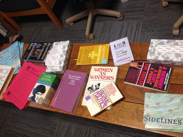 scSWAGCenter's tweet image. We&apos;re back!! Organizing the SWAG Center (ps. I spy @SSidelines)