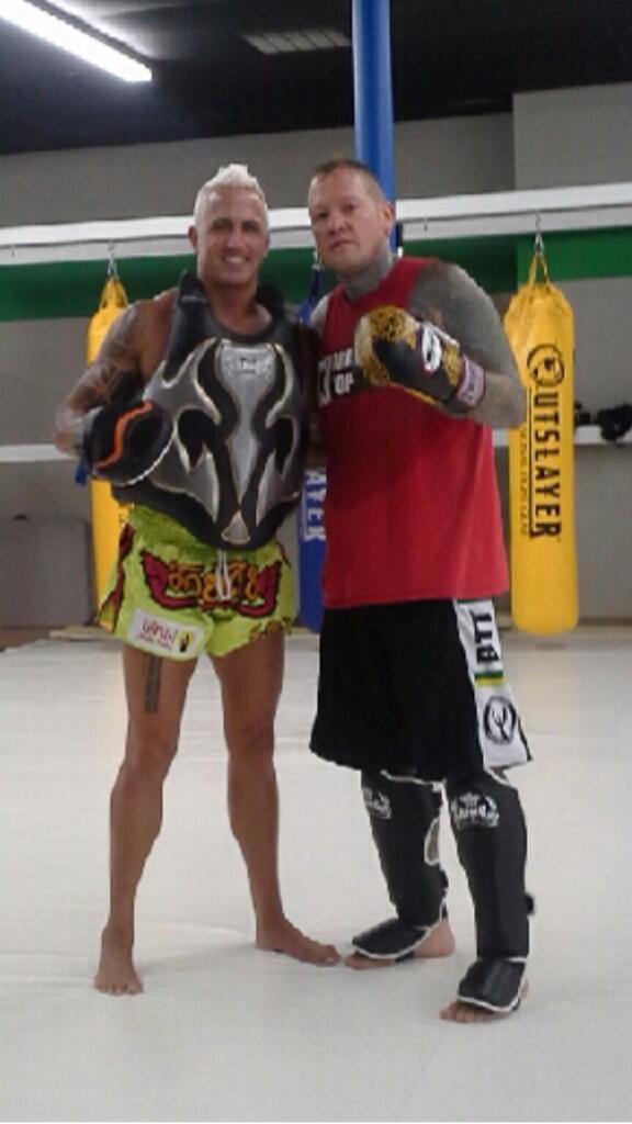 AE_Billyjack's tweet photo. Thx @KaleSims for all u team me and our team... http://t.co/DyNPgx3TsS
