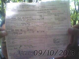 argaeka_s's tweet photo. ora bayar we di paringi kwitansi.
" terimakasih pak polisi " http://t.co/YYETxvPeHi