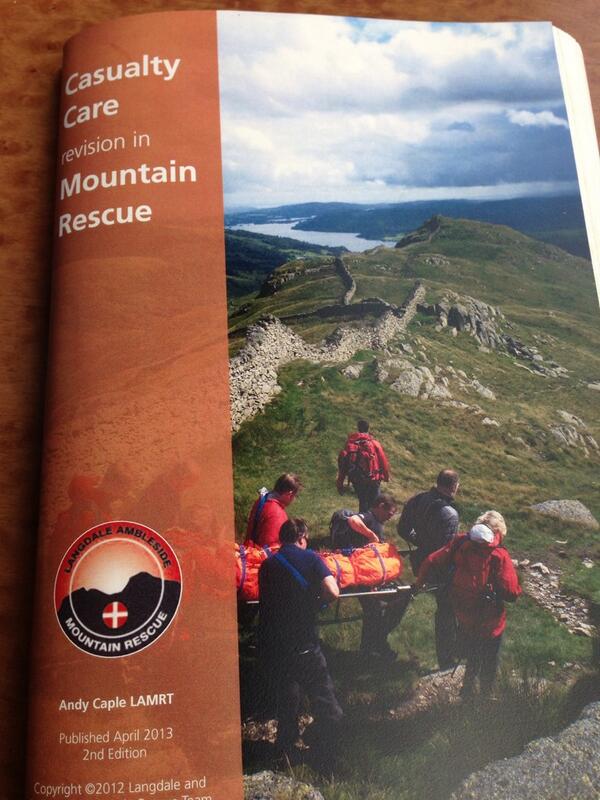 Lite reading on the #virgintrains #moutainrescue @mountainsinmind