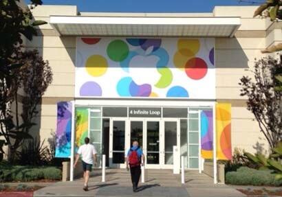 RT <a href="/haloBali/">Halo Bali</a>: #HCNews Malam ini launching iPhone Terbaru