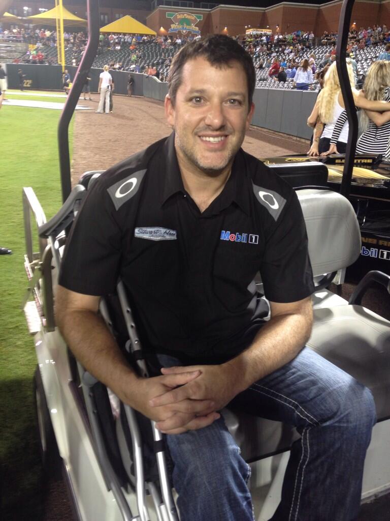 Tony Stewart at an Autozone Appearance in Memphis Tony Stewart at an Autozone Appearance in Memphis