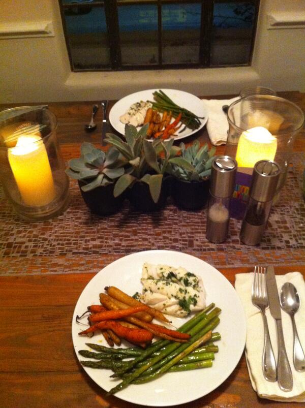 You make it difficult to leave. RT <a href="/TheAnnieTaylor/">Annie Taylor</a>: A little pan roasted cod for dinner.