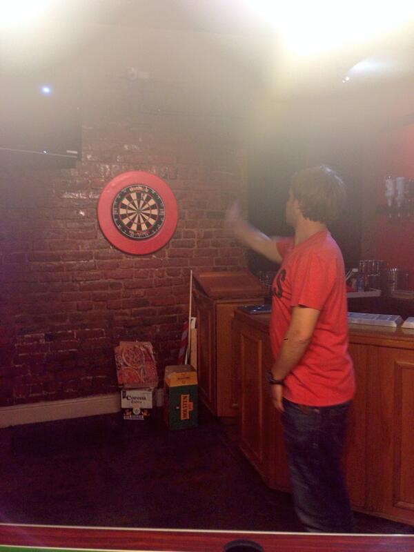 Freee_Domm's tweet photo. Still working hard at 3:00am? @Jord_Harding http://t.co/Hmx0LMA0tj