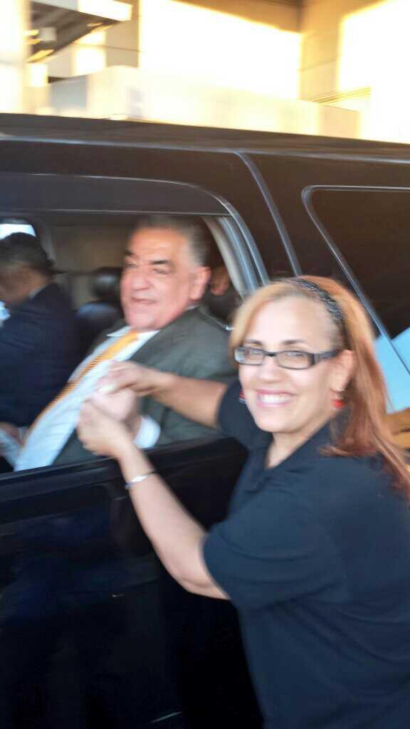 verasjjj's tweet photo. @VRepublicaSTGO El seňor soto jimenez saluda a dirigentes de la v republica en NY http://t.co/2dcAoERmyJ