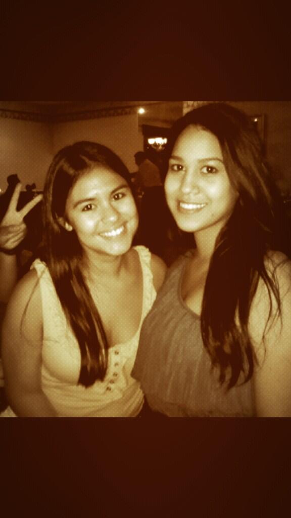 Mish_Castro's tweet photo. Wait we weren't friends for like year ... Stop 😳 #mexicanlove 👨@vanesssaurrutia http://t.co/lEIZq7HZGU
